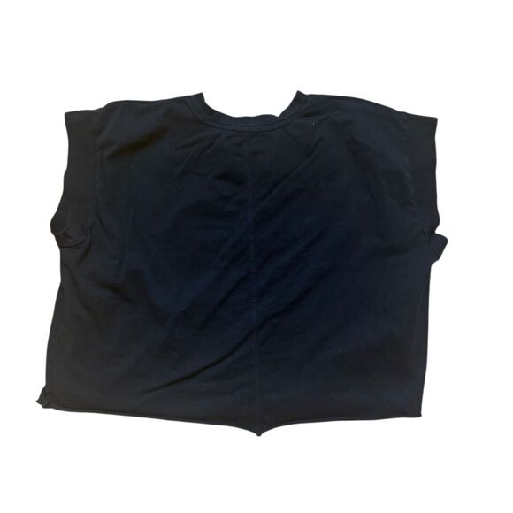 Target boxy Cropped Black Tshirt large - Picture 2 of 6